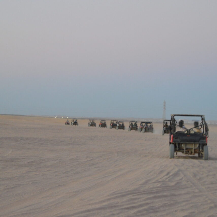 Сафари на багги в Макади на море